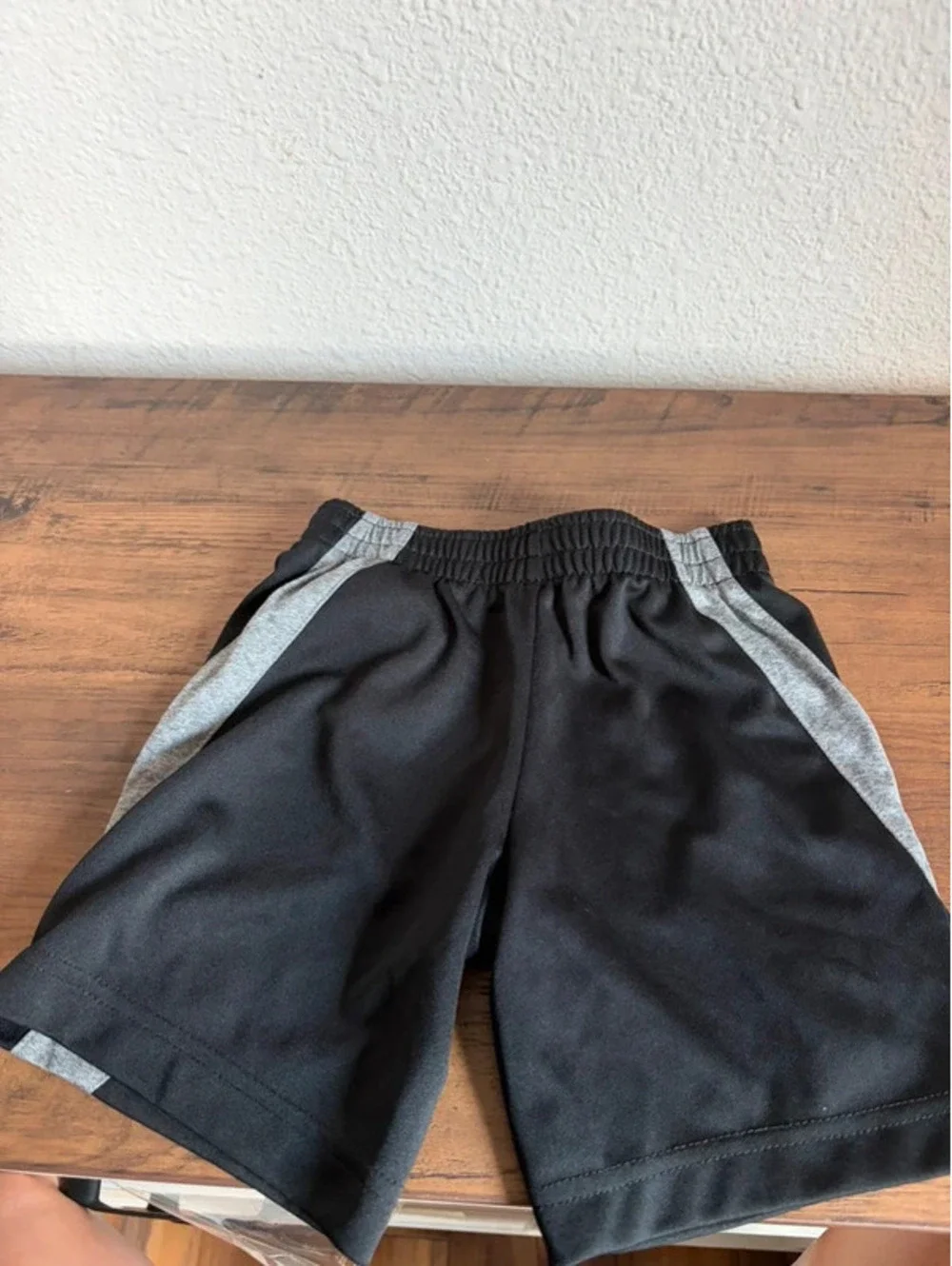 Youth Nike Black/Grey Shorts size 4/XS boys